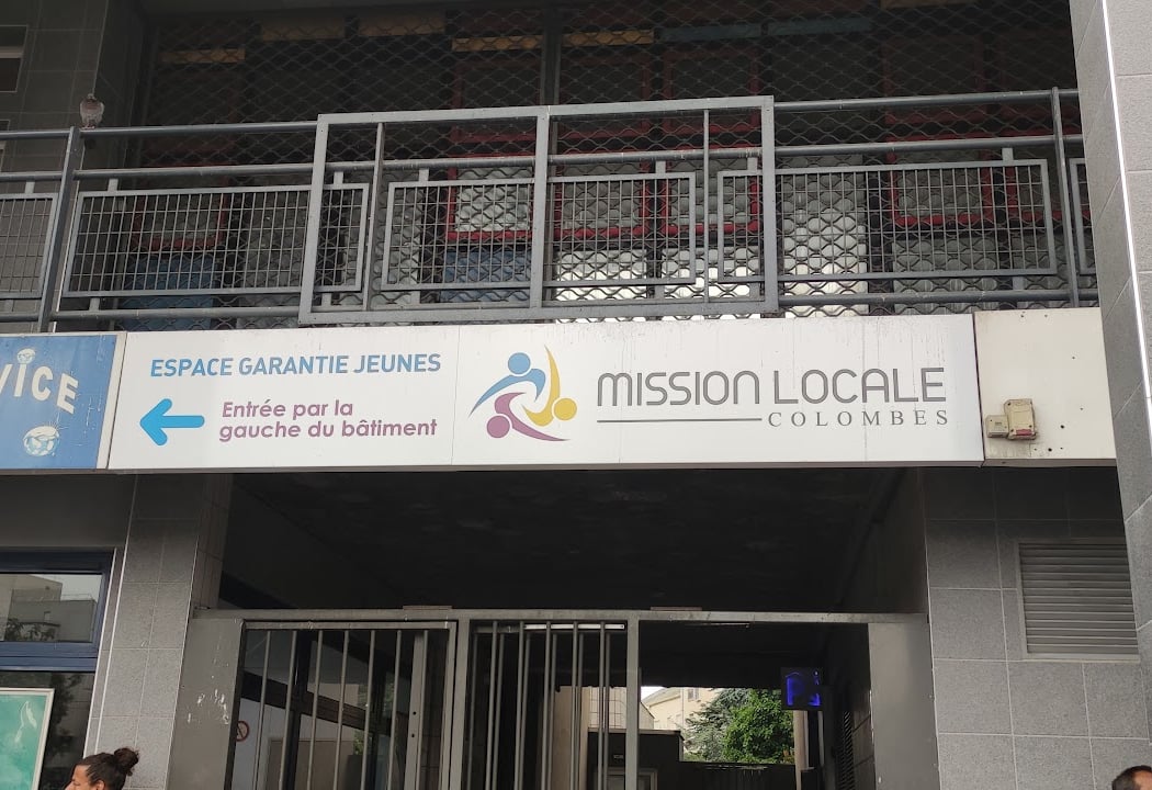 Mission Local De Colombes Space Contract Engagement Jeune 1